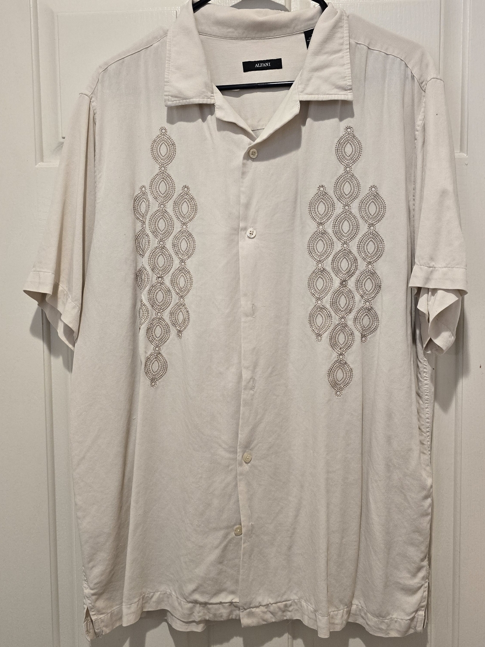 Alfani Embroidered Camp Shirt Silk Blend Beige Short Sleeve Button Front XL